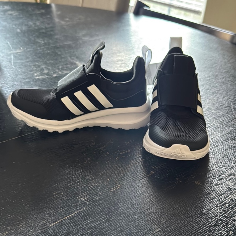 Brand New Kids Adidas Black and White ActiveRide 2.0 Sneakers